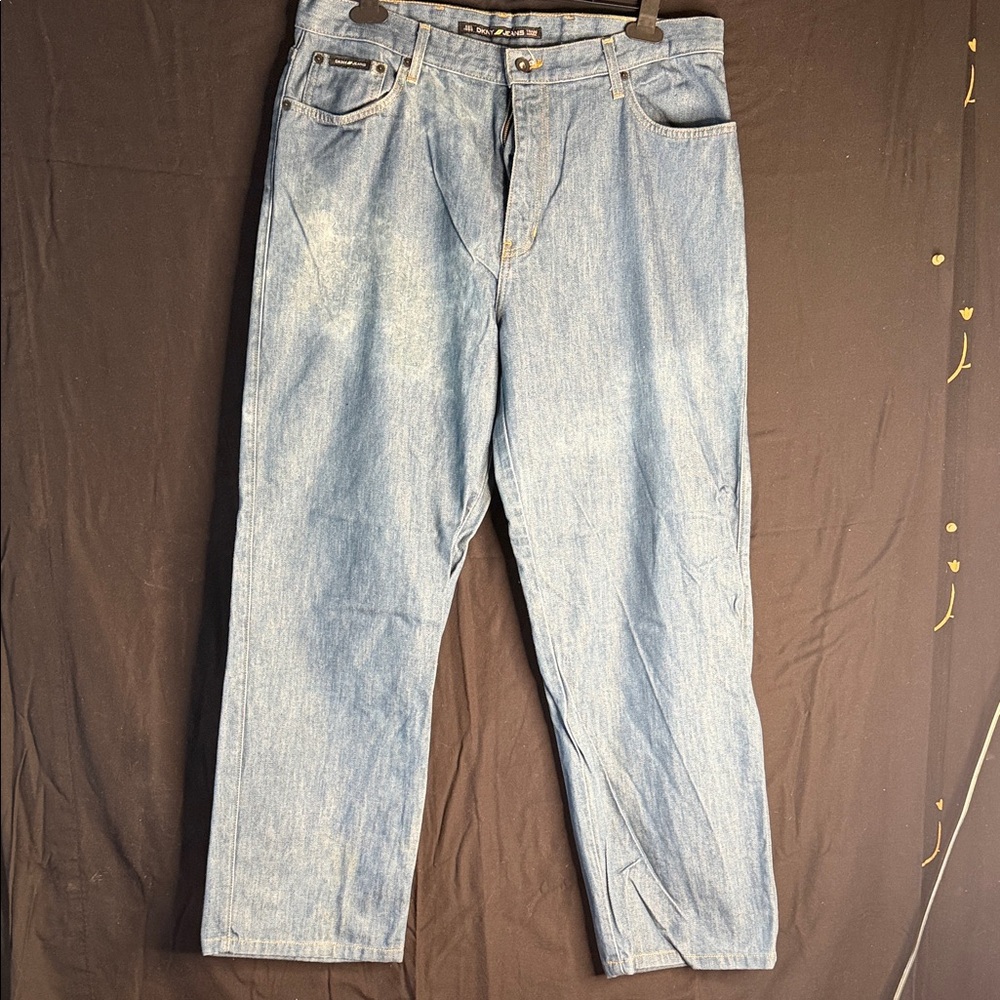 DKNY Men's Relaxed Fit Light Blue Jeans